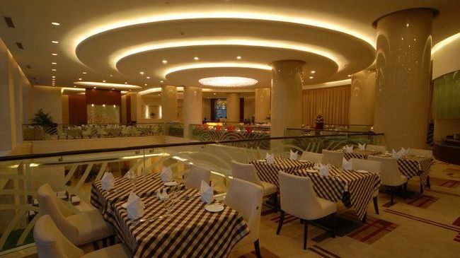Tianrui Business Hotel Тайюань Ресторан фото